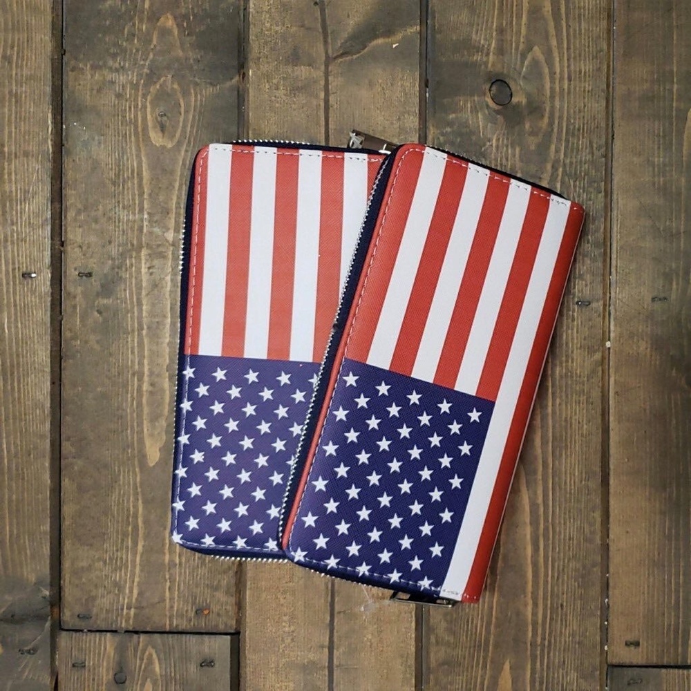 America flag zipper wallet